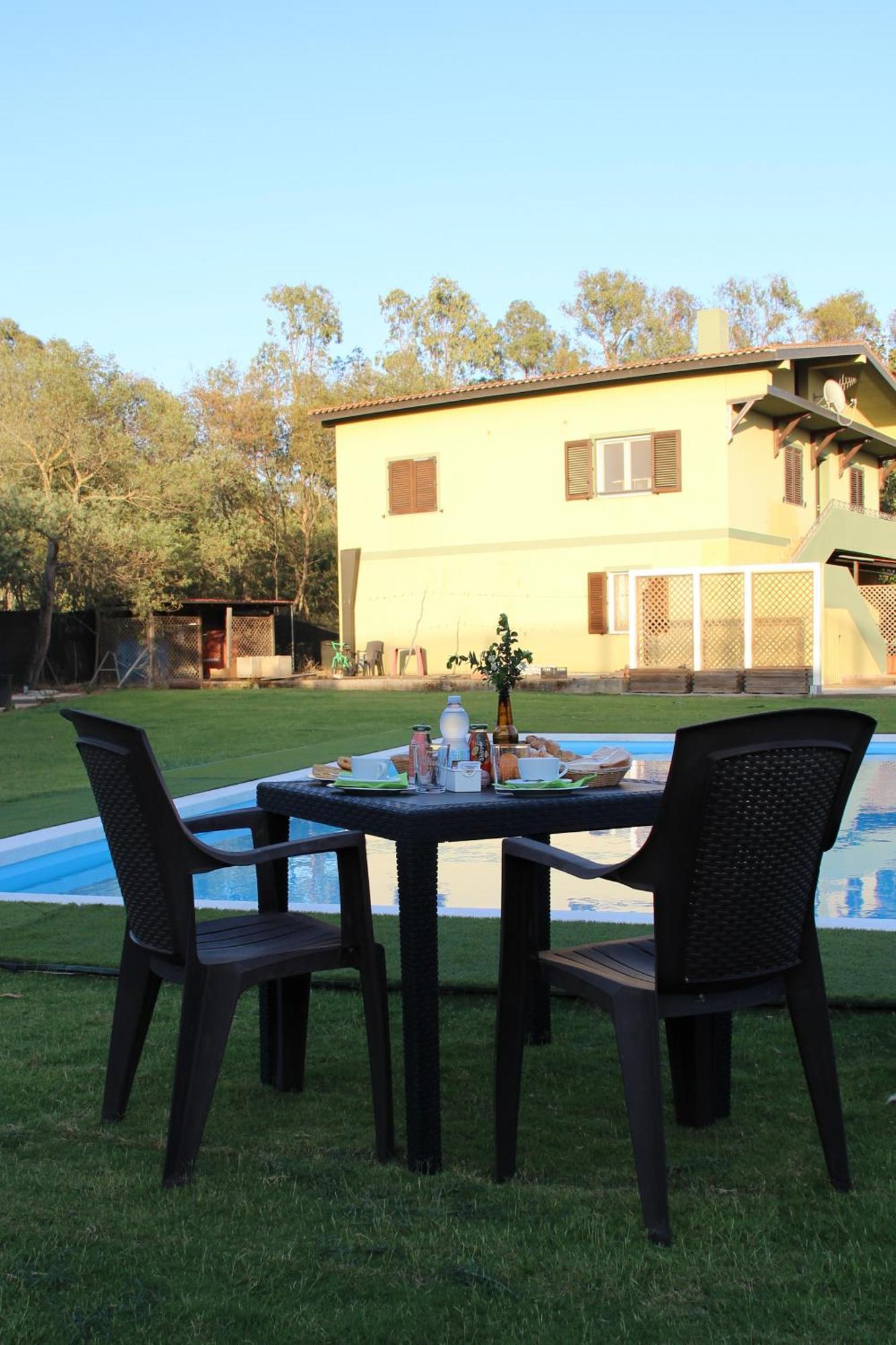 Country & Beach B&B Capoterra Exterior foto
